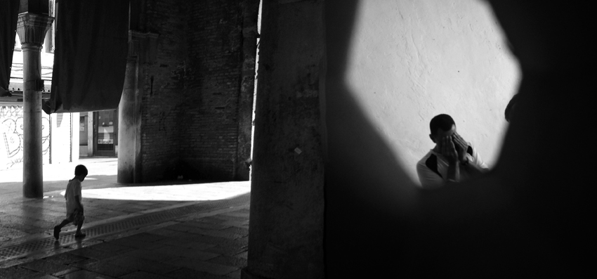 DIPTYQUE EL HADI LEGER.jpg